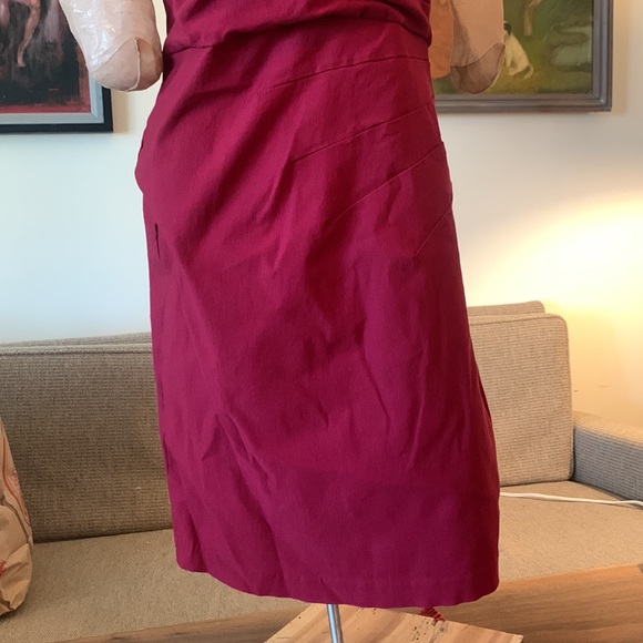 FASHION TO FIGURE STRETCH CHERRY RED BURGUNDY RUCHED FRONT WIGGLE DRESS - Picture 5 of 13
